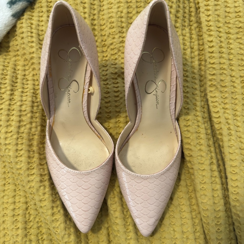 Jessica Simpson Blush Textured Heels